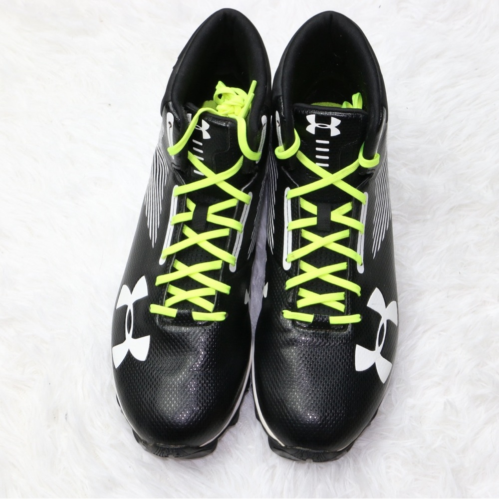 Under Armour Football Cleats Mens Size 10.5 Black White Molded Stud Athletic